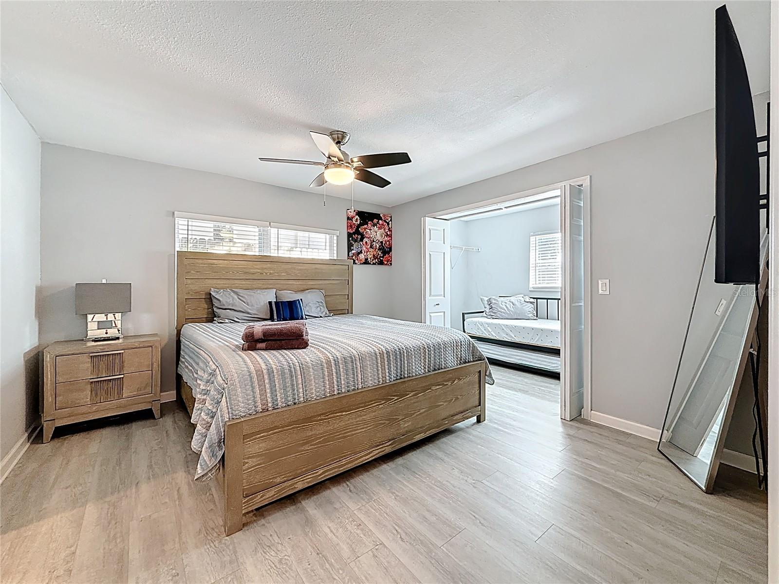 Image 16 of 34 For 1408 Rogers Street