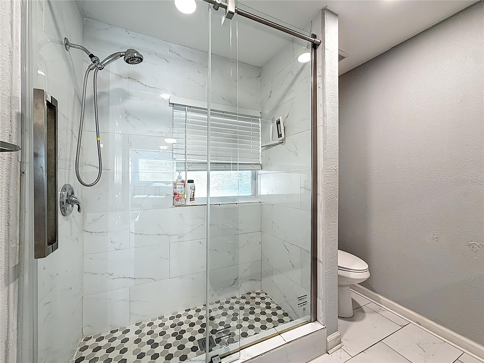 Image 19 of 34 For 1408 Rogers Street