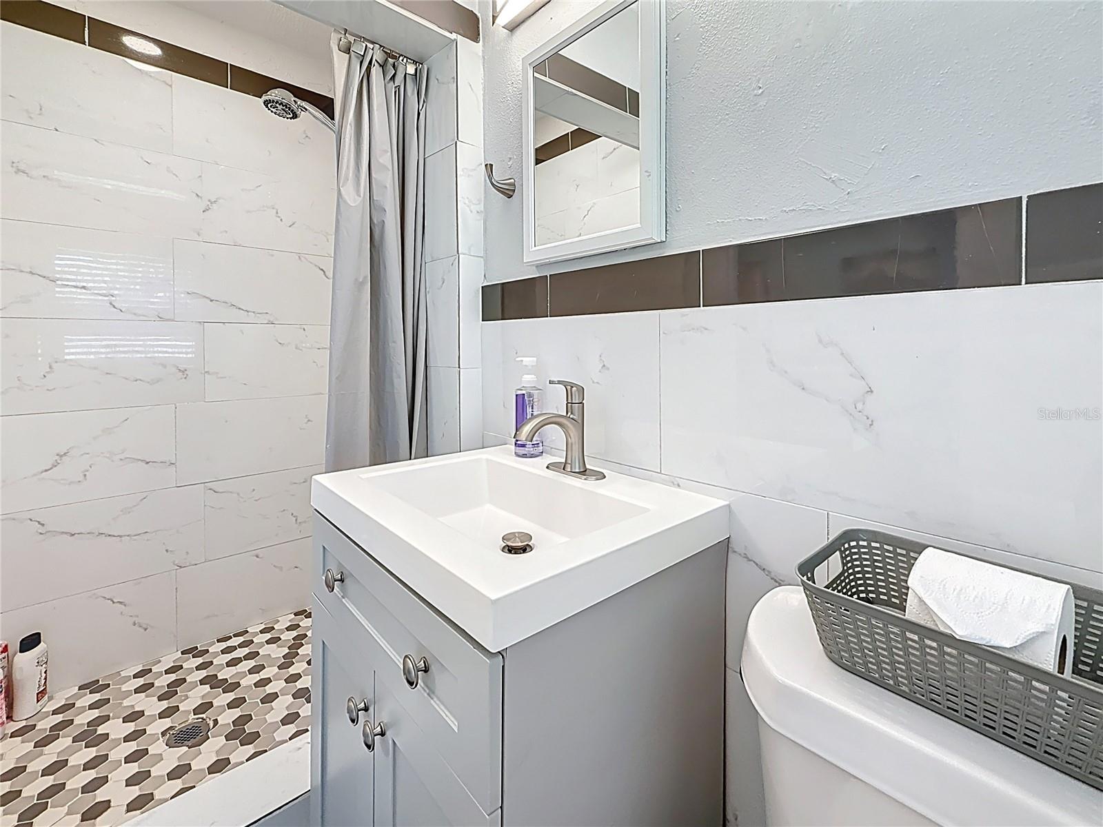 Image 24 of 34 For 1408 Rogers Street