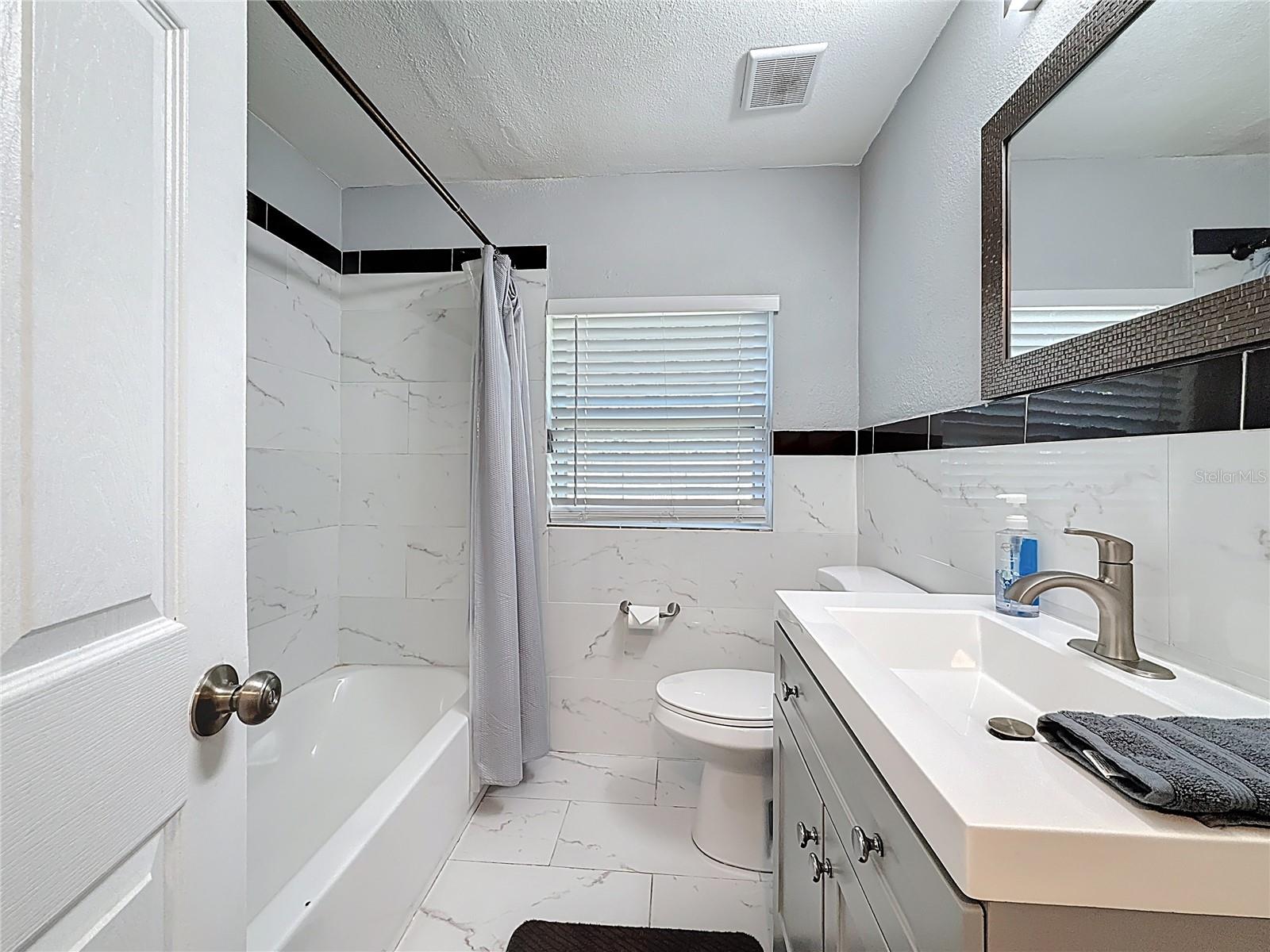 Image 26 of 34 For 1408 Rogers Street