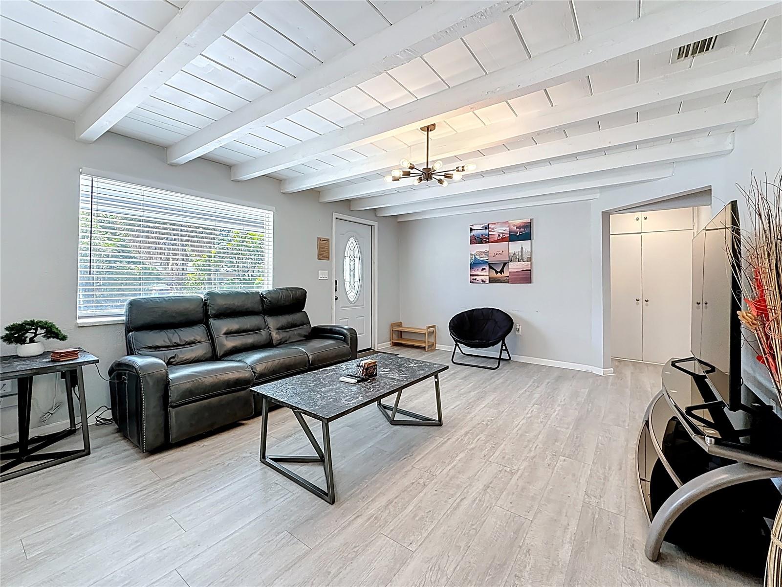 Image 7 of 34 For 1408 Rogers Street