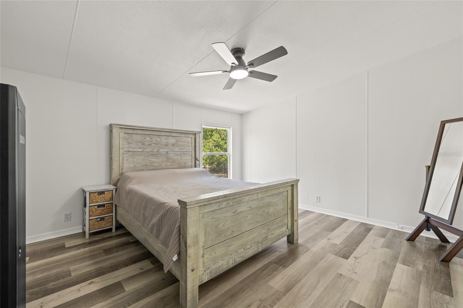 Image 26 of 76 For 4425 Pine Street