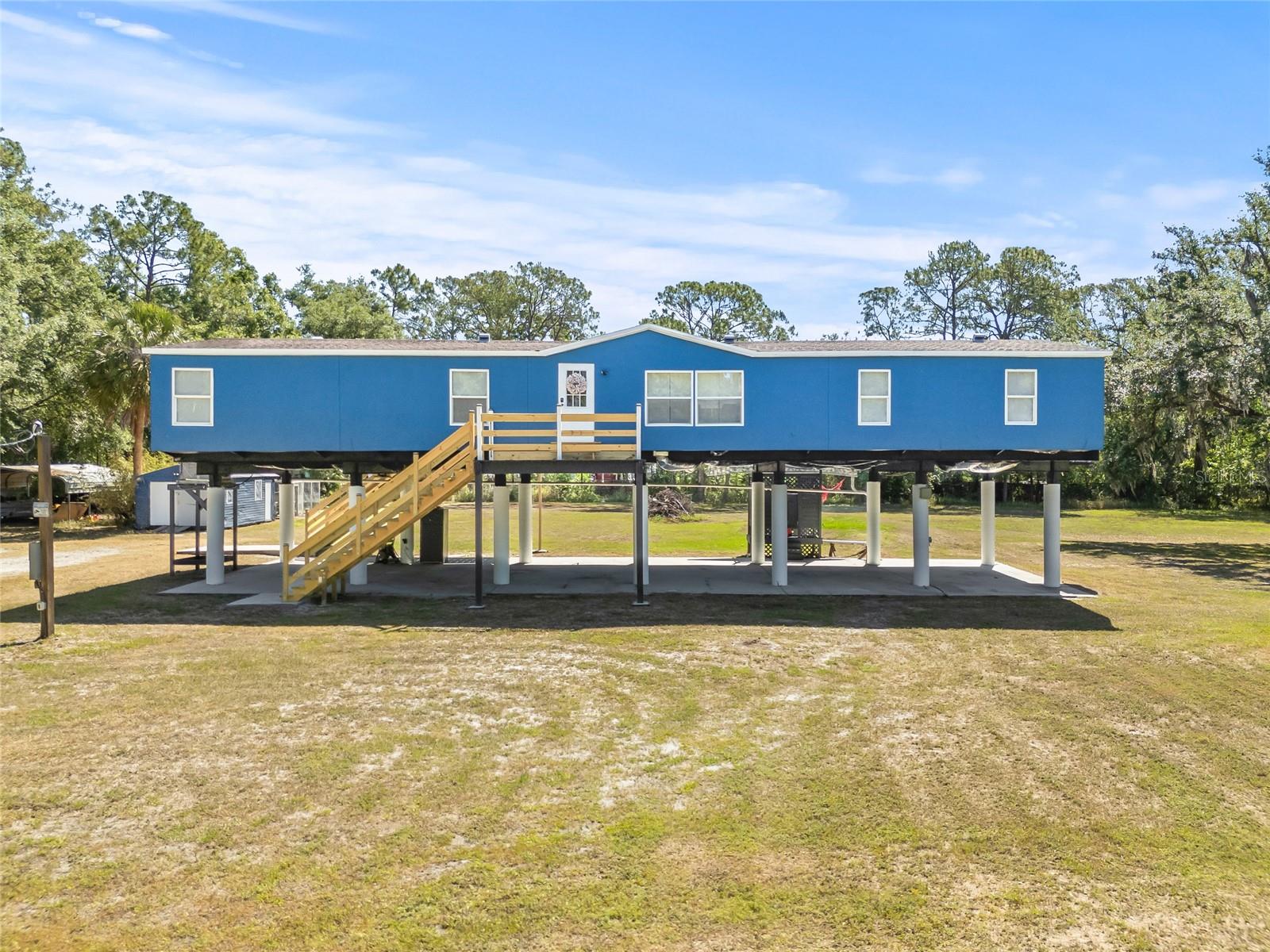 Image 5 of 76 For 4425 Pine Street