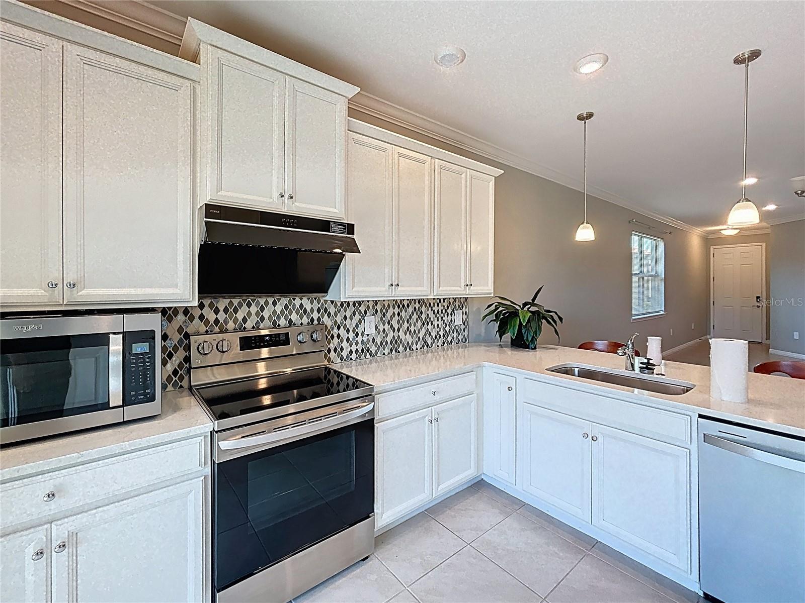 Image 6 of 45 For 177 Villoresi Boulevard