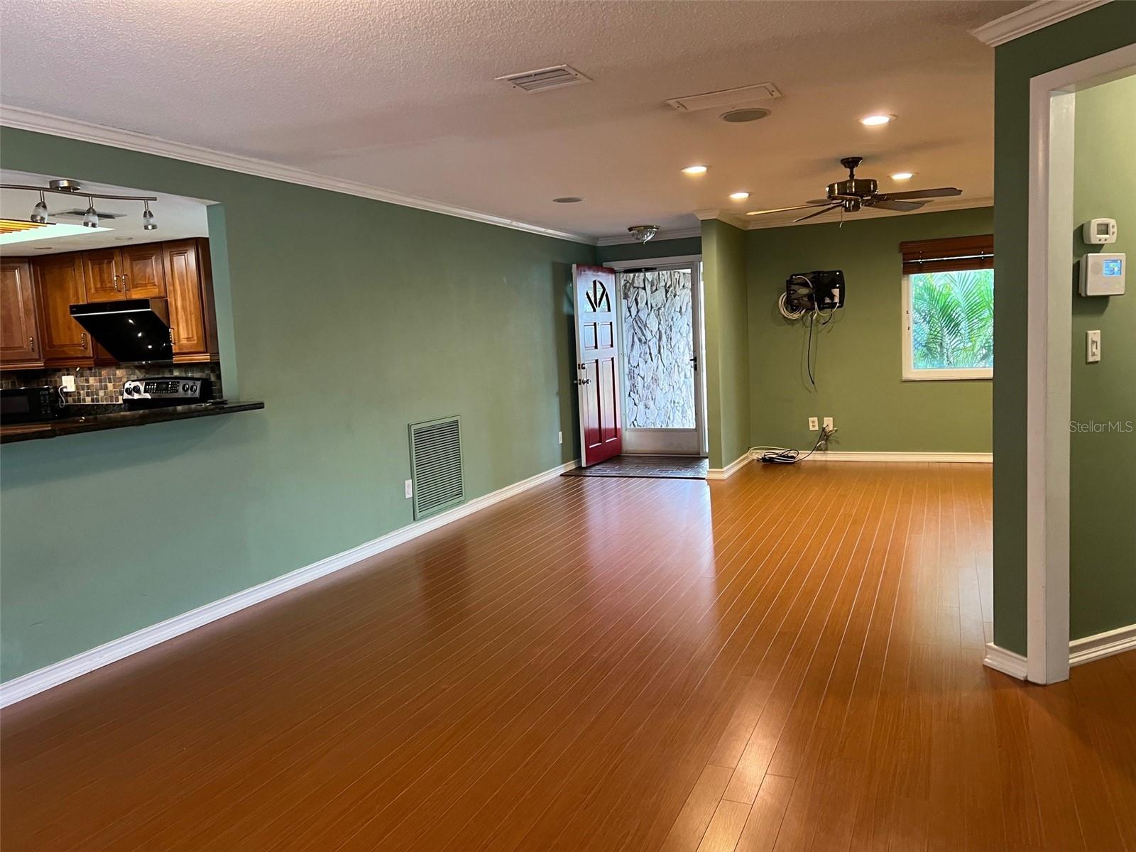 Image 14 of 28 For 3270 Causeway Drive