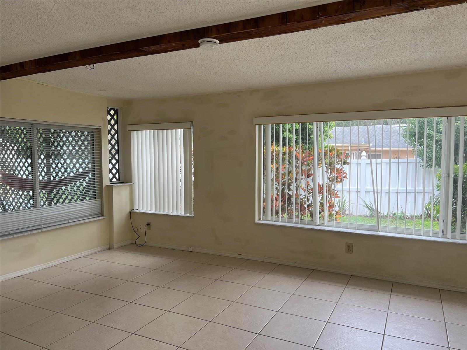 Image 23 of 28 For 3270 Causeway Drive