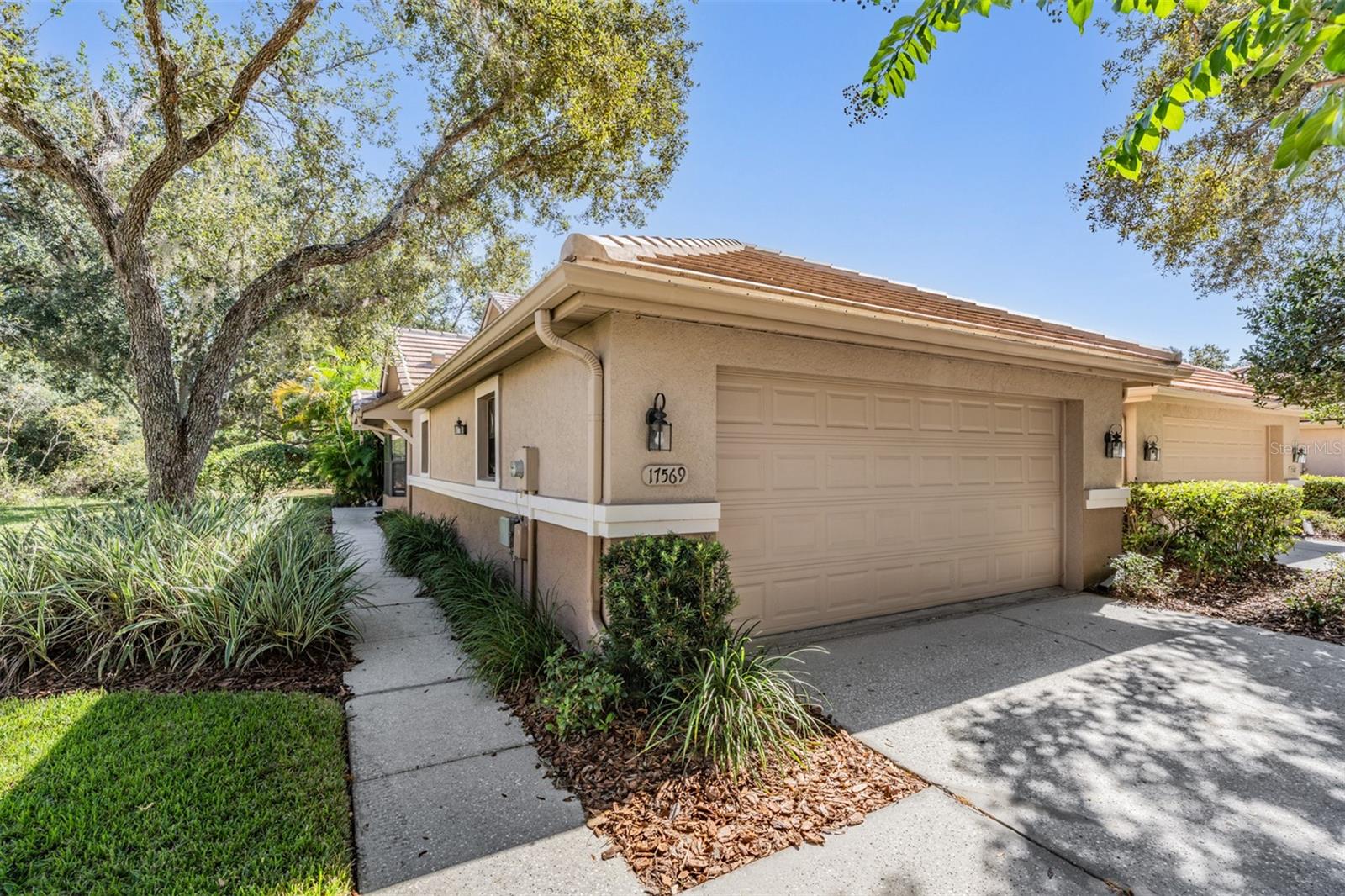 Image 32 of 60 For 17569 Fairmeadow Drive