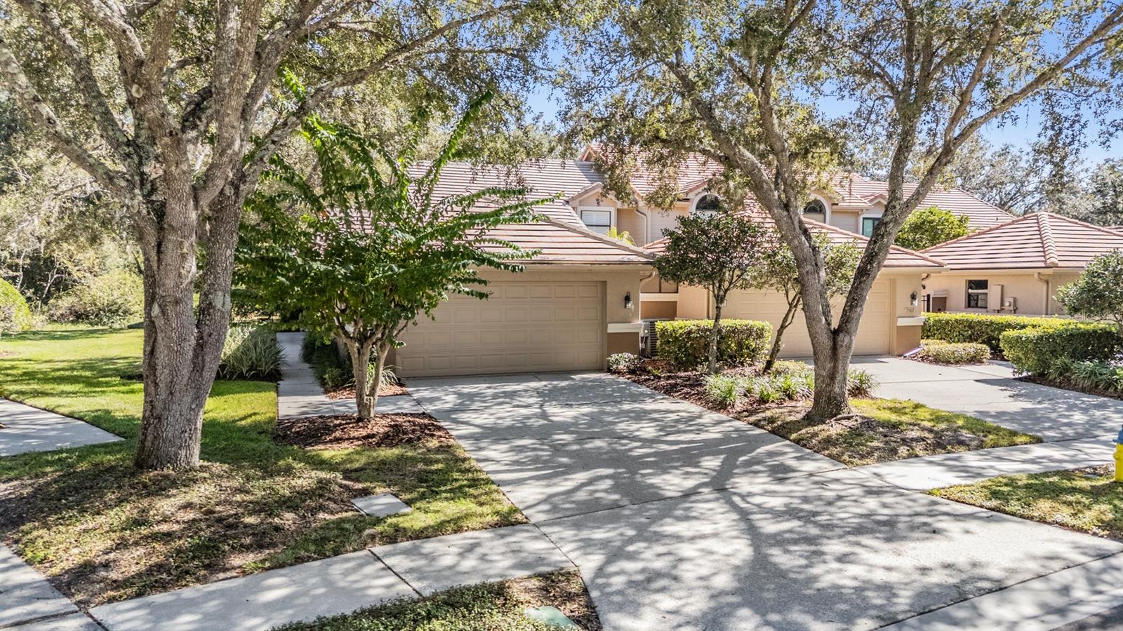 Image 41 of 60 For 17569 Fairmeadow Drive