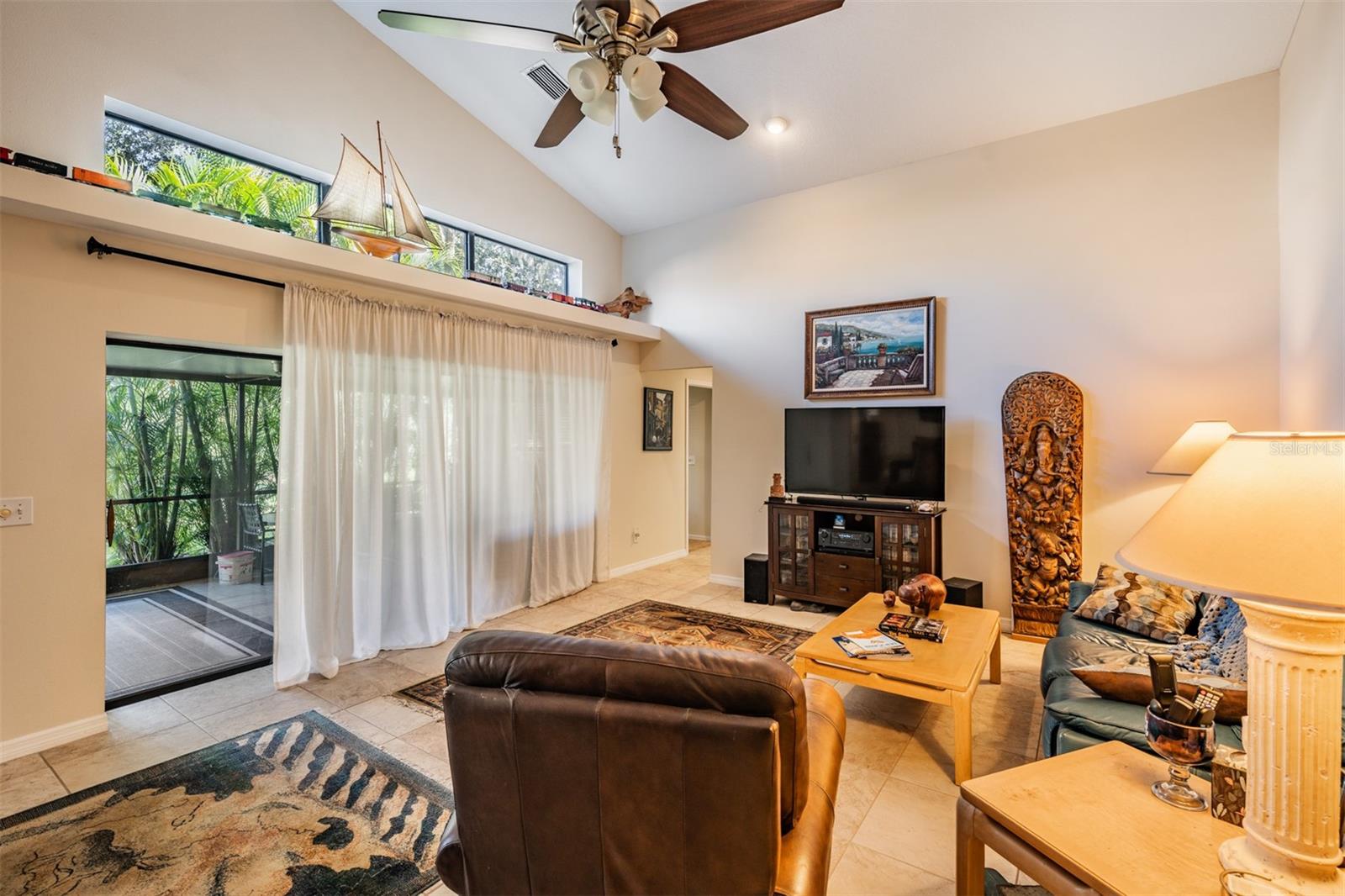 Image 8 of 60 For 17569 Fairmeadow Drive