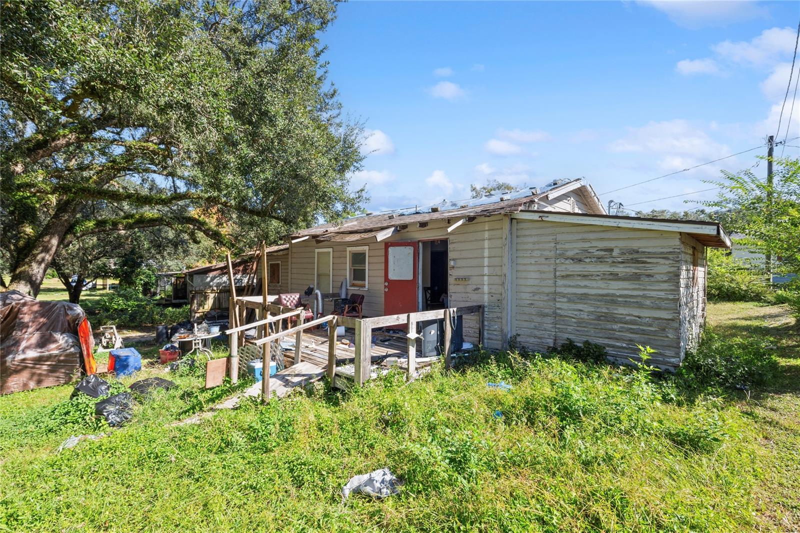 Image 18 of 61 For 15217 Myrtle Street