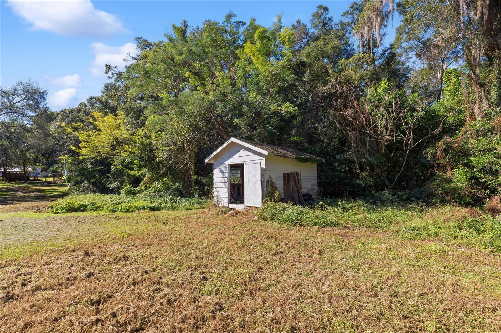 Image 37 of 61 For 15217 Myrtle Street