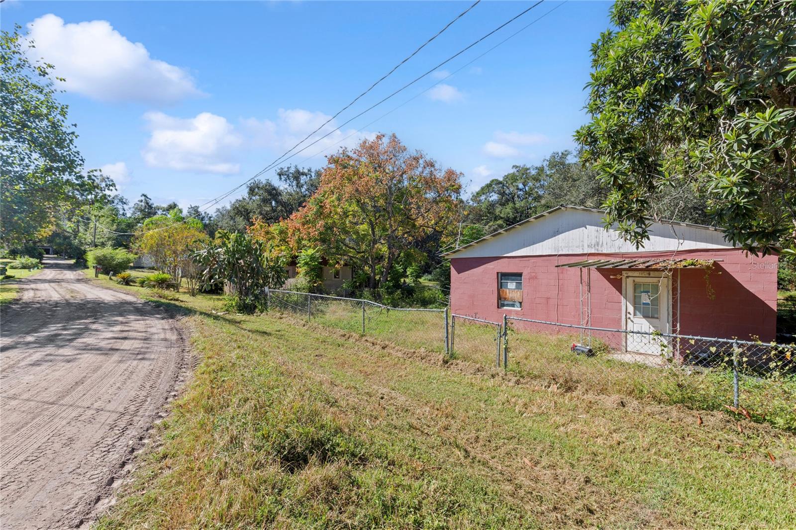 Image 5 of 61 For 15217 Myrtle Street