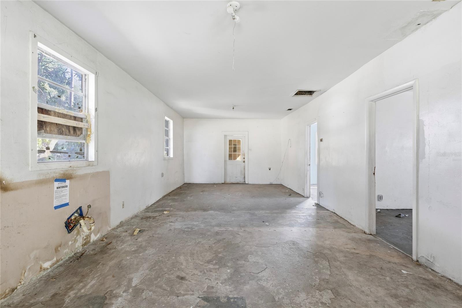 Image 54 of 61 For 15217 Myrtle Street