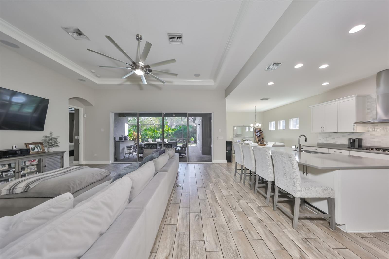 Image 13 of 73 For 6429 Seasound Drive