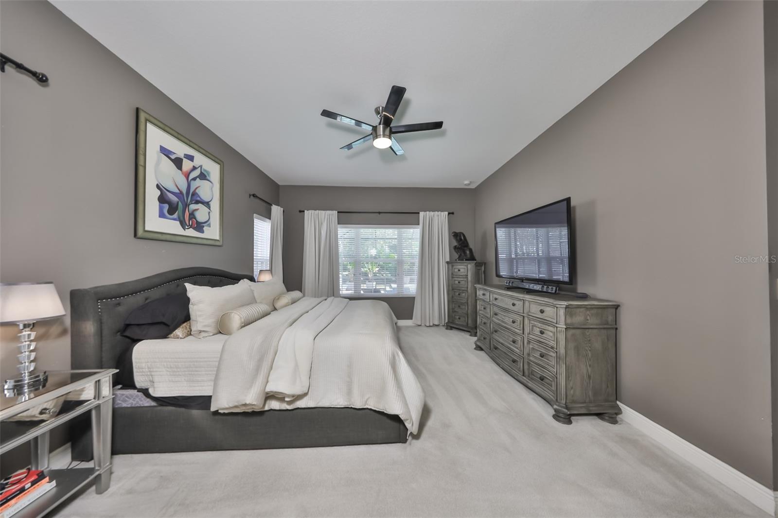 Image 28 of 73 For 6429 Seasound Drive