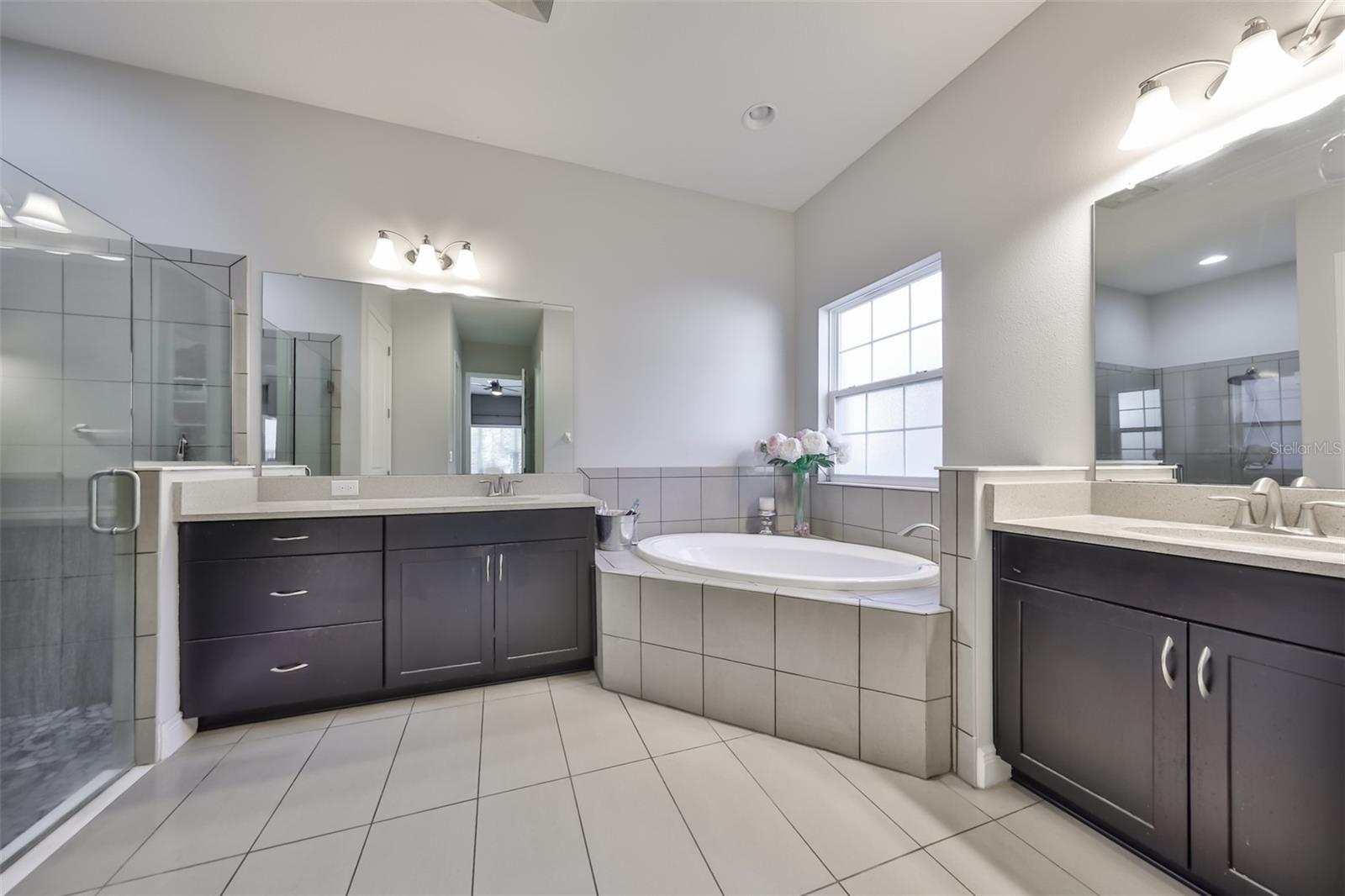 Image 30 of 73 For 6429 Seasound Drive