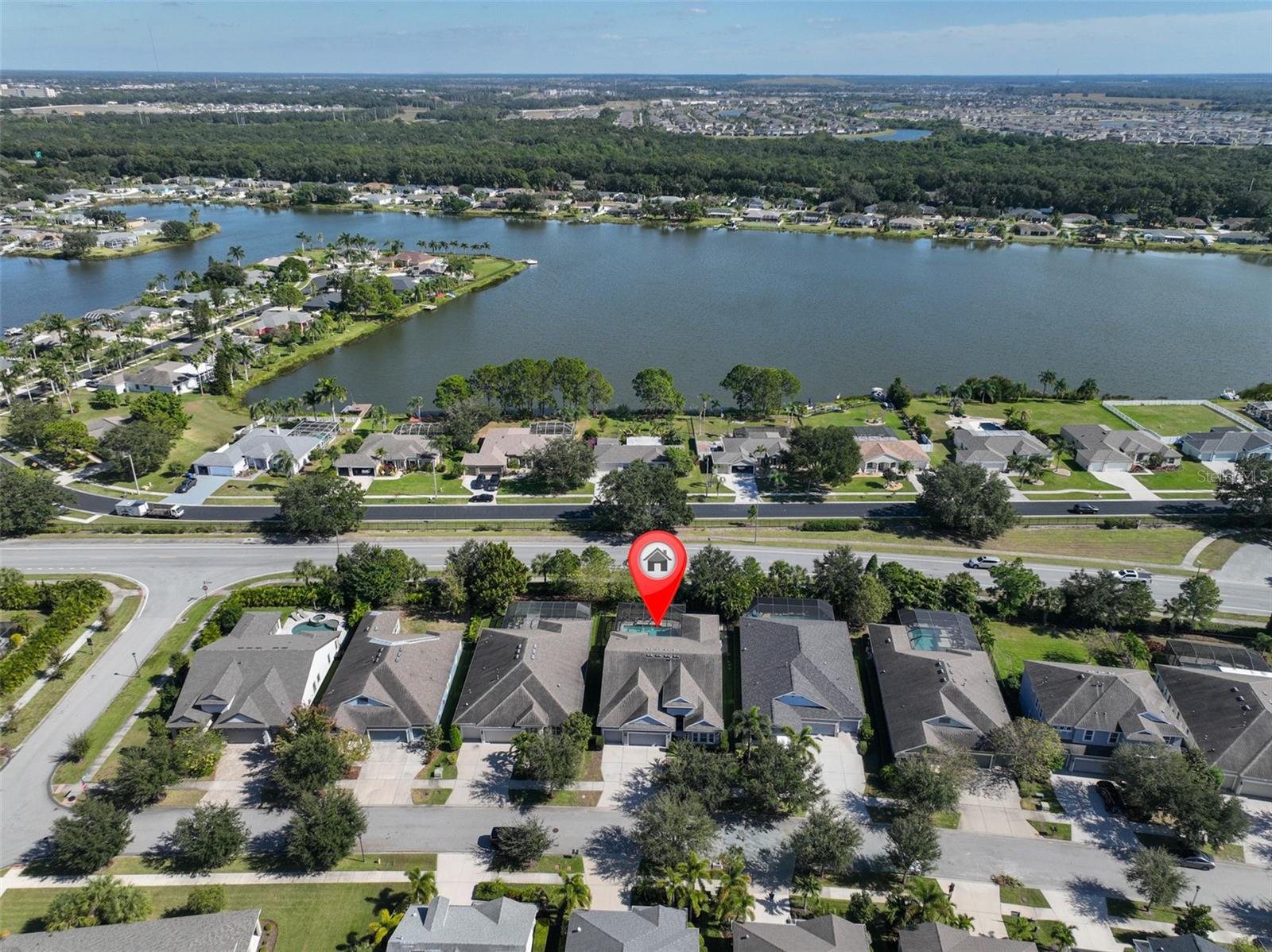 Image 47 of 73 For 6429 Seasound Drive