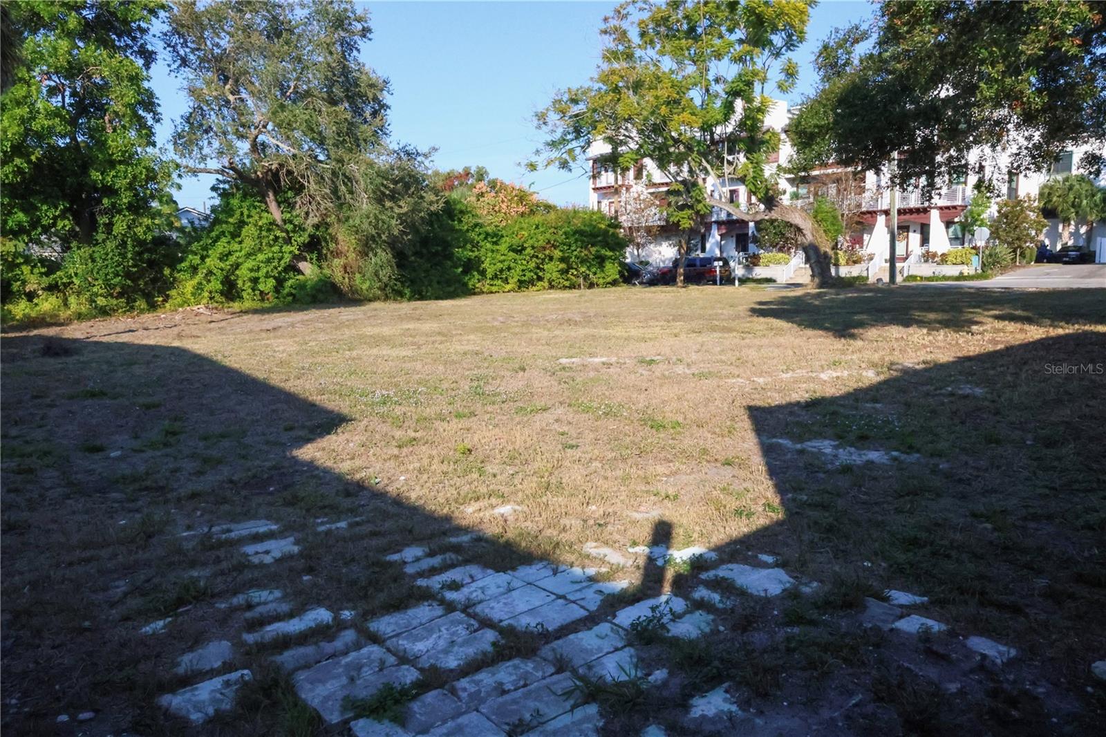 Image 13 of 20 For 952-958 Howard Avenue