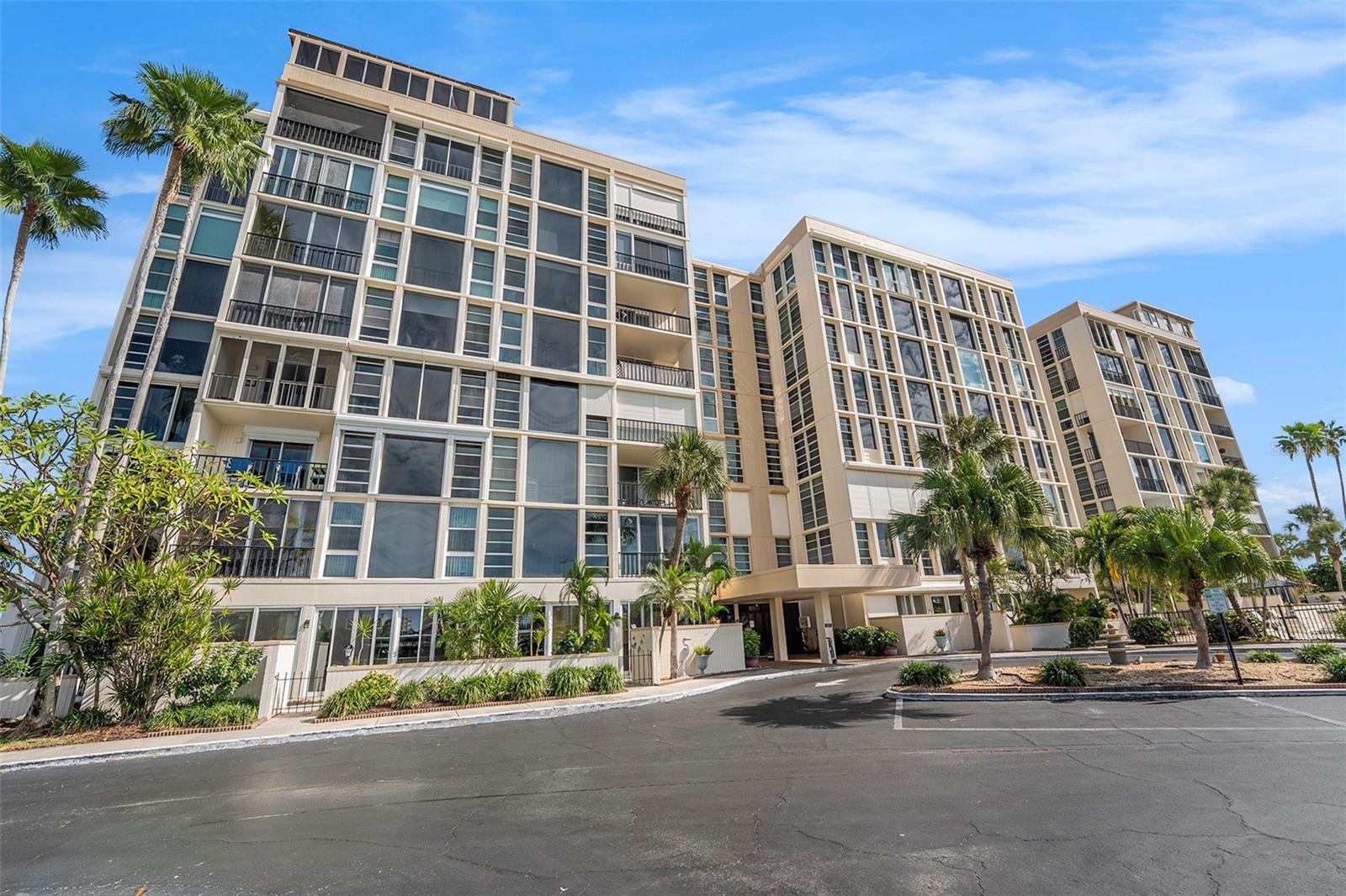 Details for 7400 Sun Island Drive S 111, SOUTH PASADENA, FL 33707