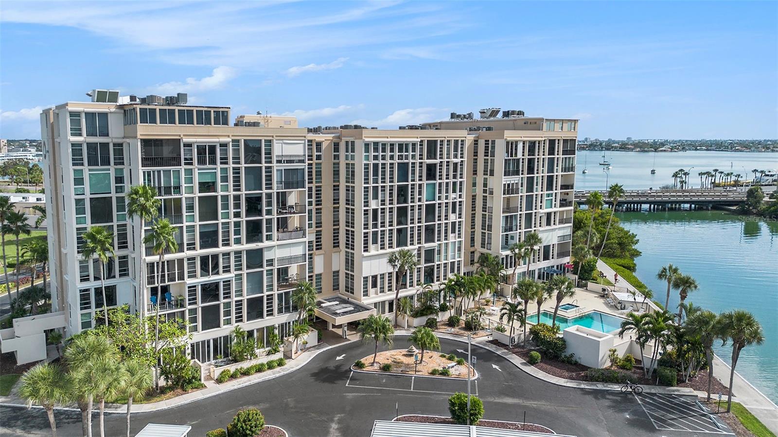 Image 28 of 30 For 7400 Sun Island Drive S 111