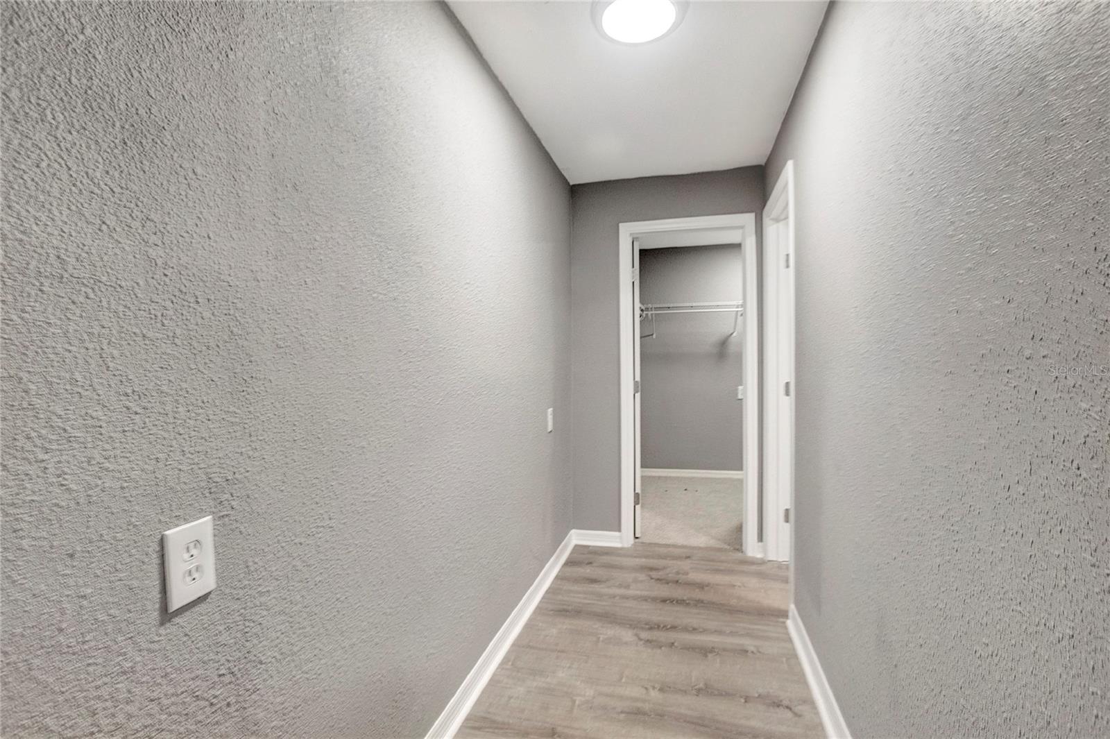 Image 21 of 38 For 3619 Clifton Street