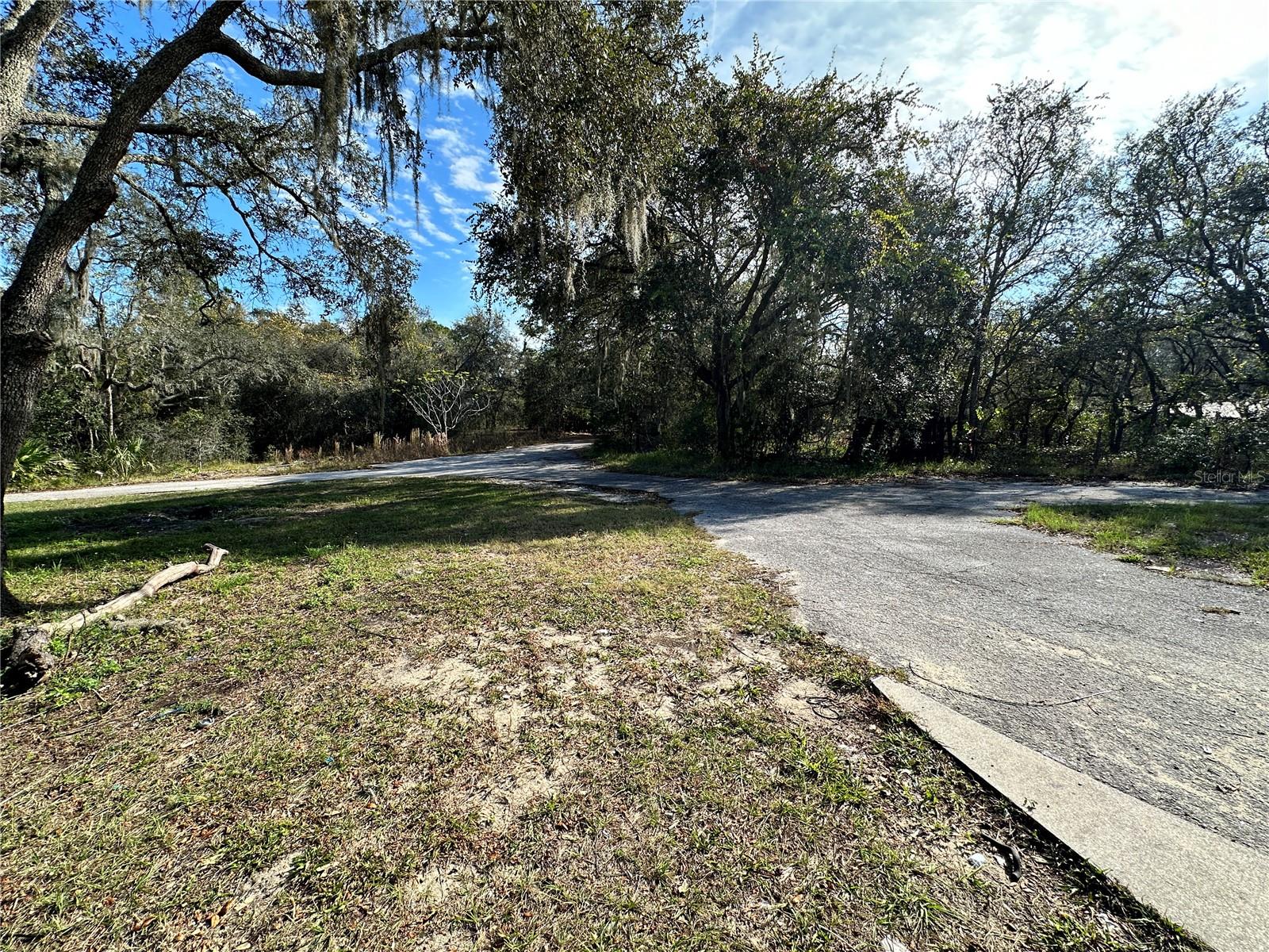 Image 22 of 43 For 17025 Dalberg Drive