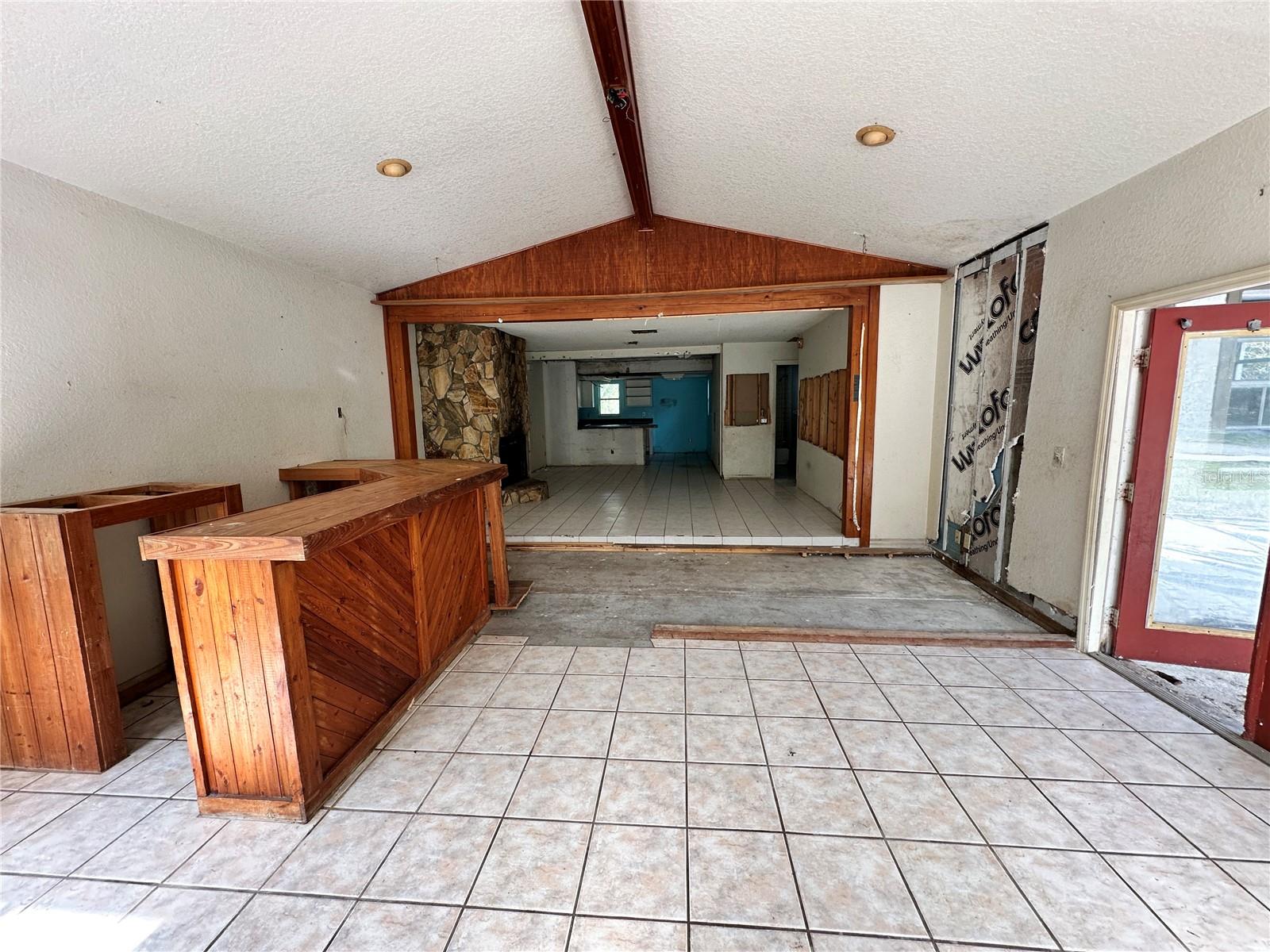 Image 23 of 43 For 17025 Dalberg Drive