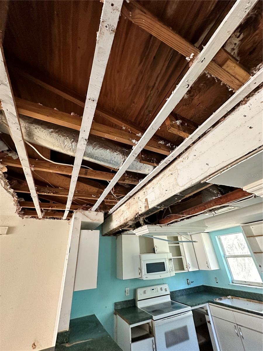 Image 34 of 43 For 17025 Dalberg Drive