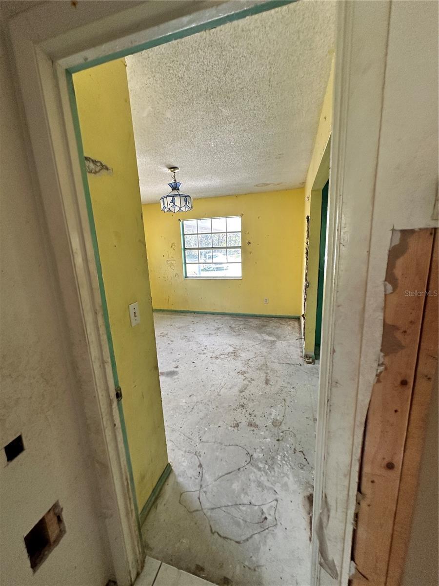 Image 39 of 43 For 17025 Dalberg Drive