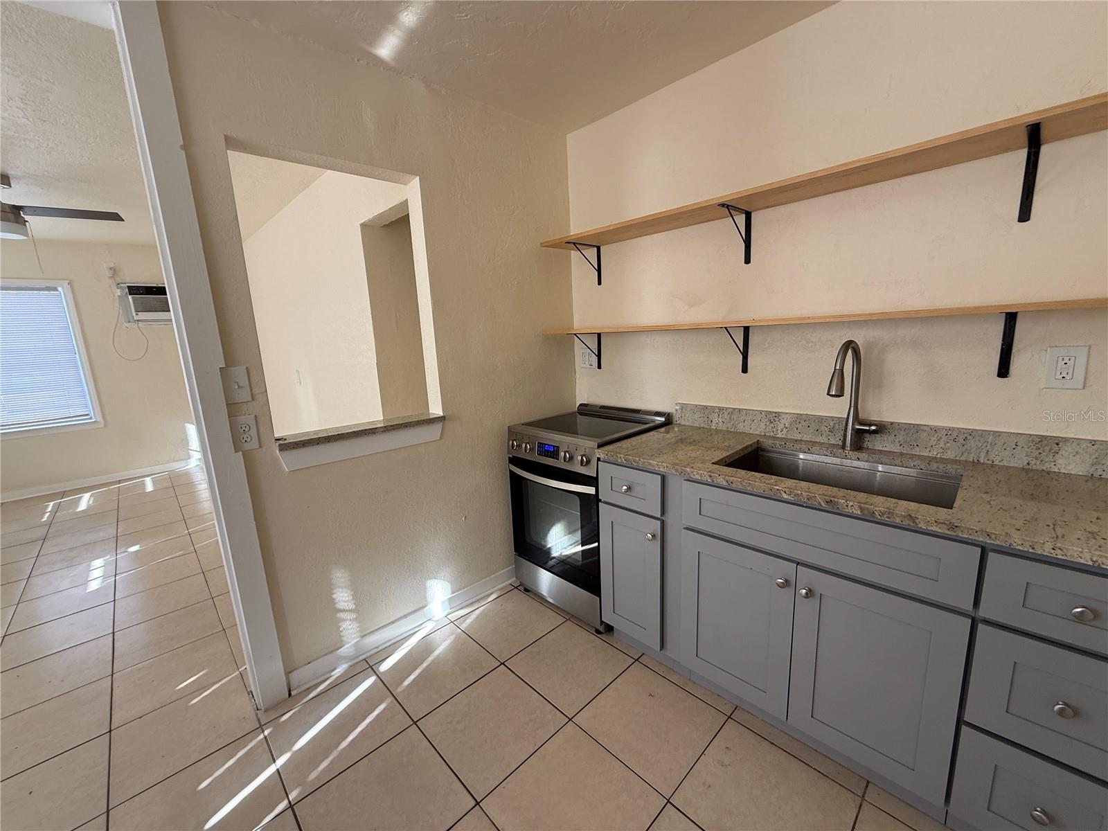 Image 8 of 16 For 12127 Gulf Boulevard 6