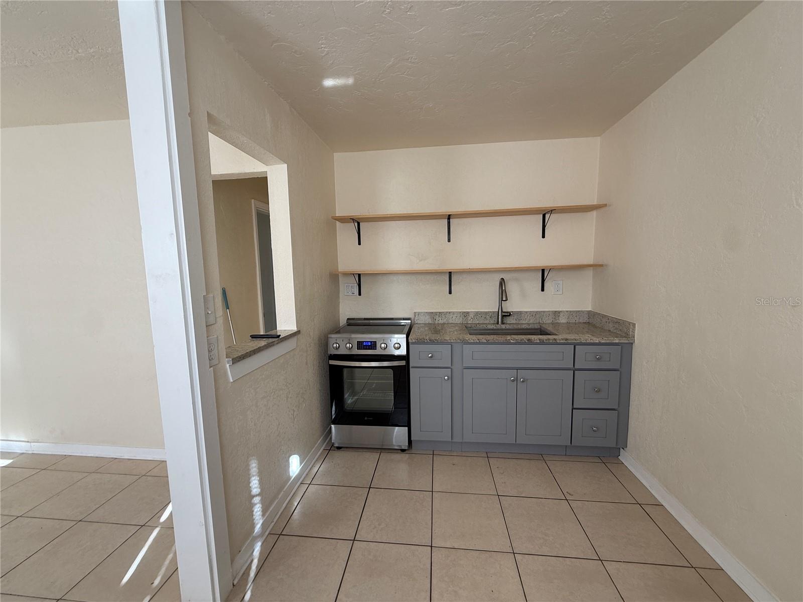 Image 9 of 16 For 12127 Gulf Boulevard 6