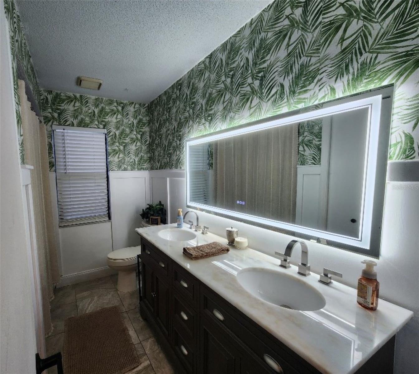 Image 12 of 33 For 34386 Whispering Oaks Boulevard