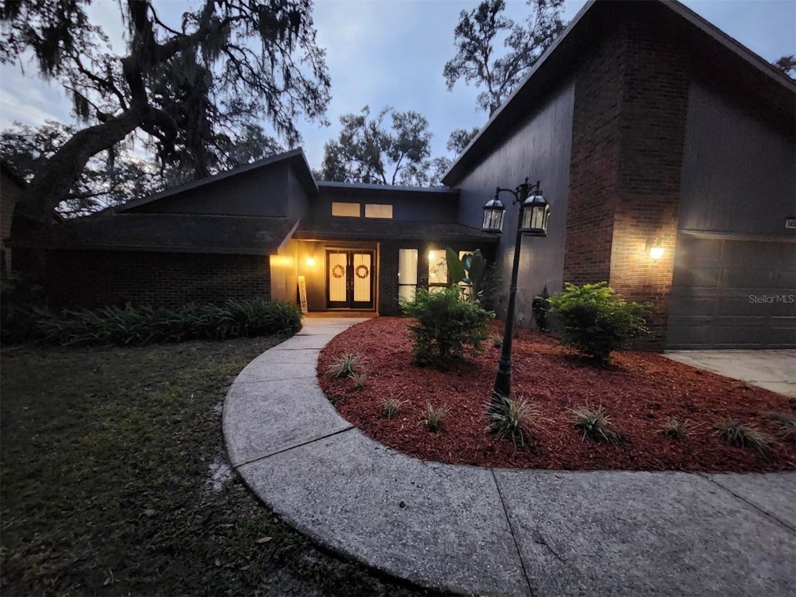 Image 26 of 33 For 34386 Whispering Oaks Boulevard