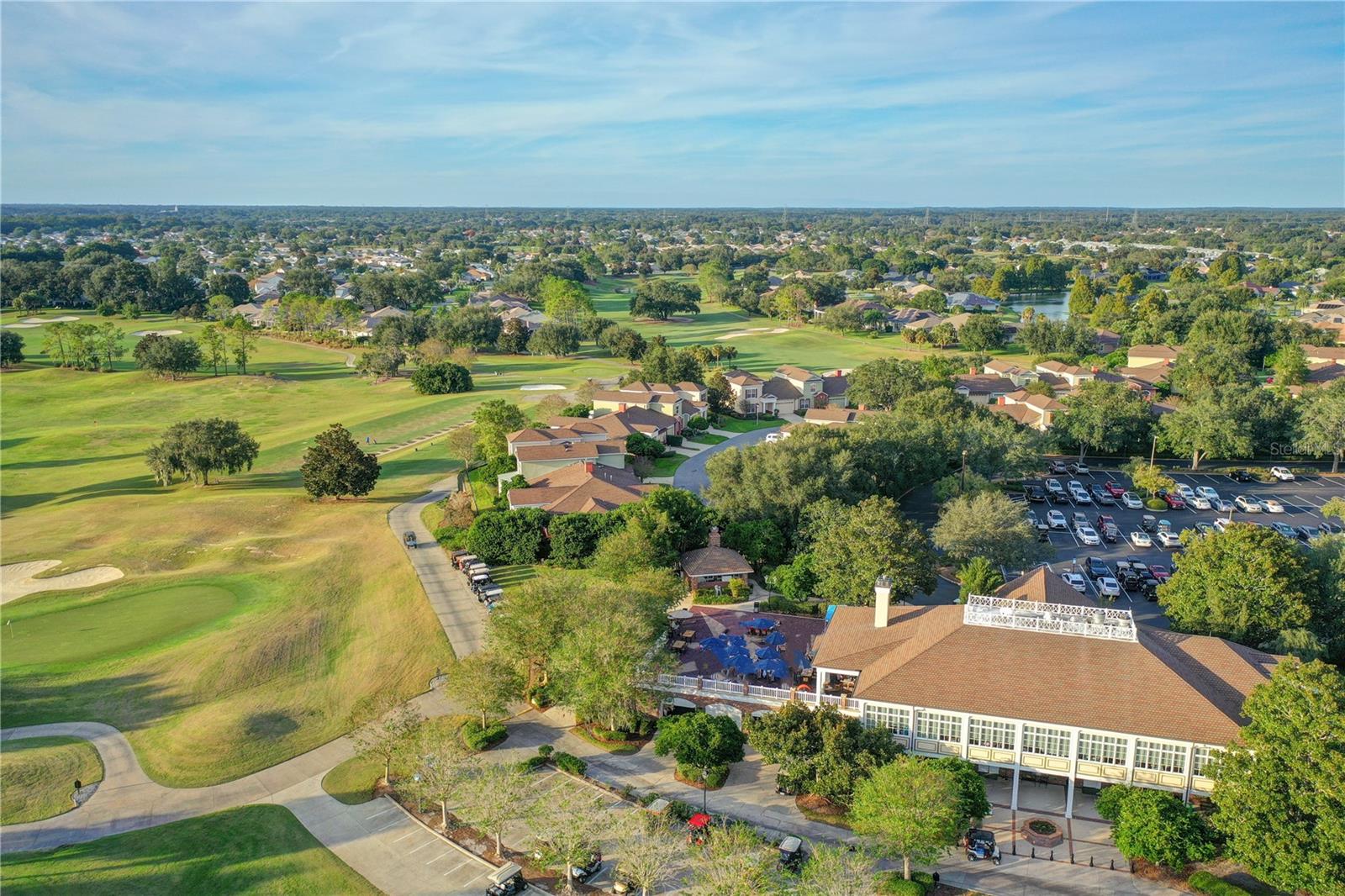 Listing photo id 52 for 1573 Norfolk Avenue