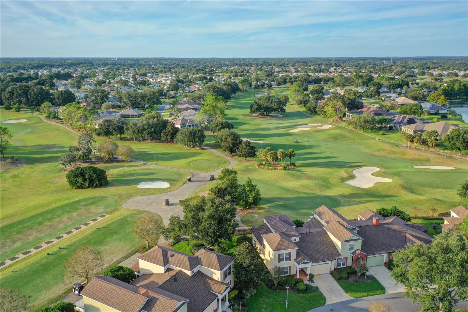 Listing photo id 53 for 1573 Norfolk Avenue