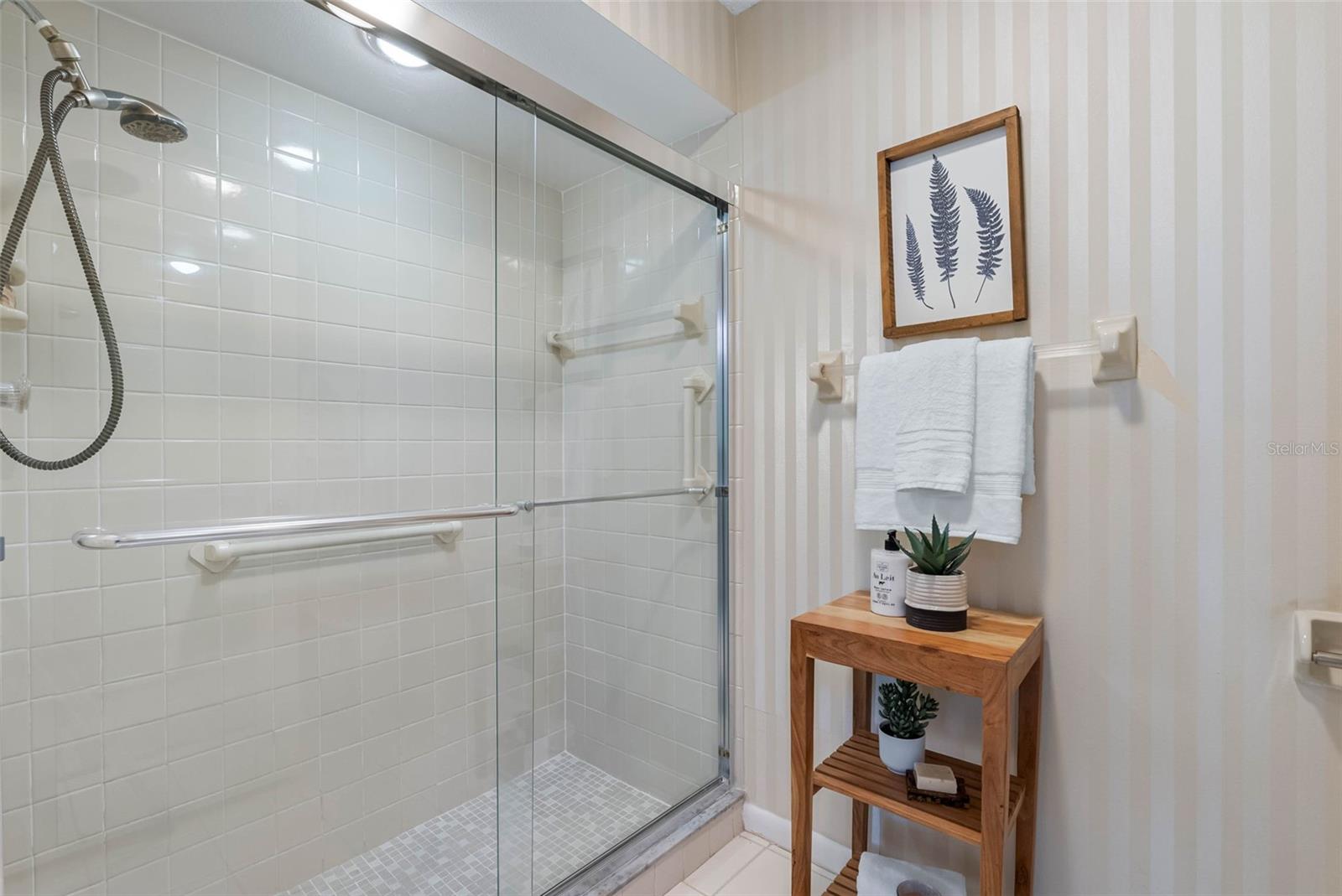 Image 18 of 34 For 5244 Marsh Field Road 6