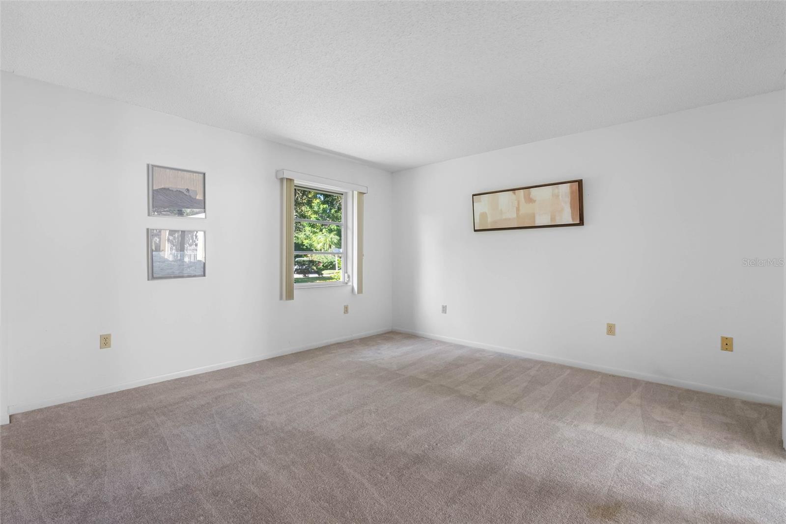 Image 19 of 34 For 5244 Marsh Field Road 6