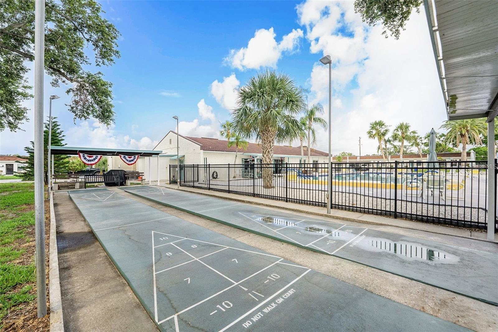 Image 19 of 19 For 13719 Mission Oaks Boulevard