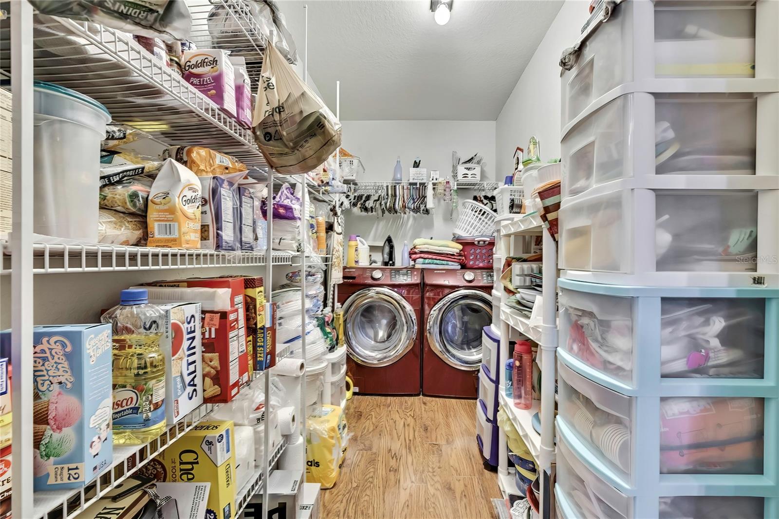 Image 11 of 32 For 7188 Sherman Hills Boulevard