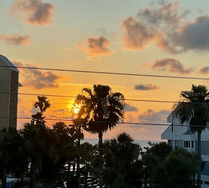 Image 27 of 47 For 2518 Coral Court