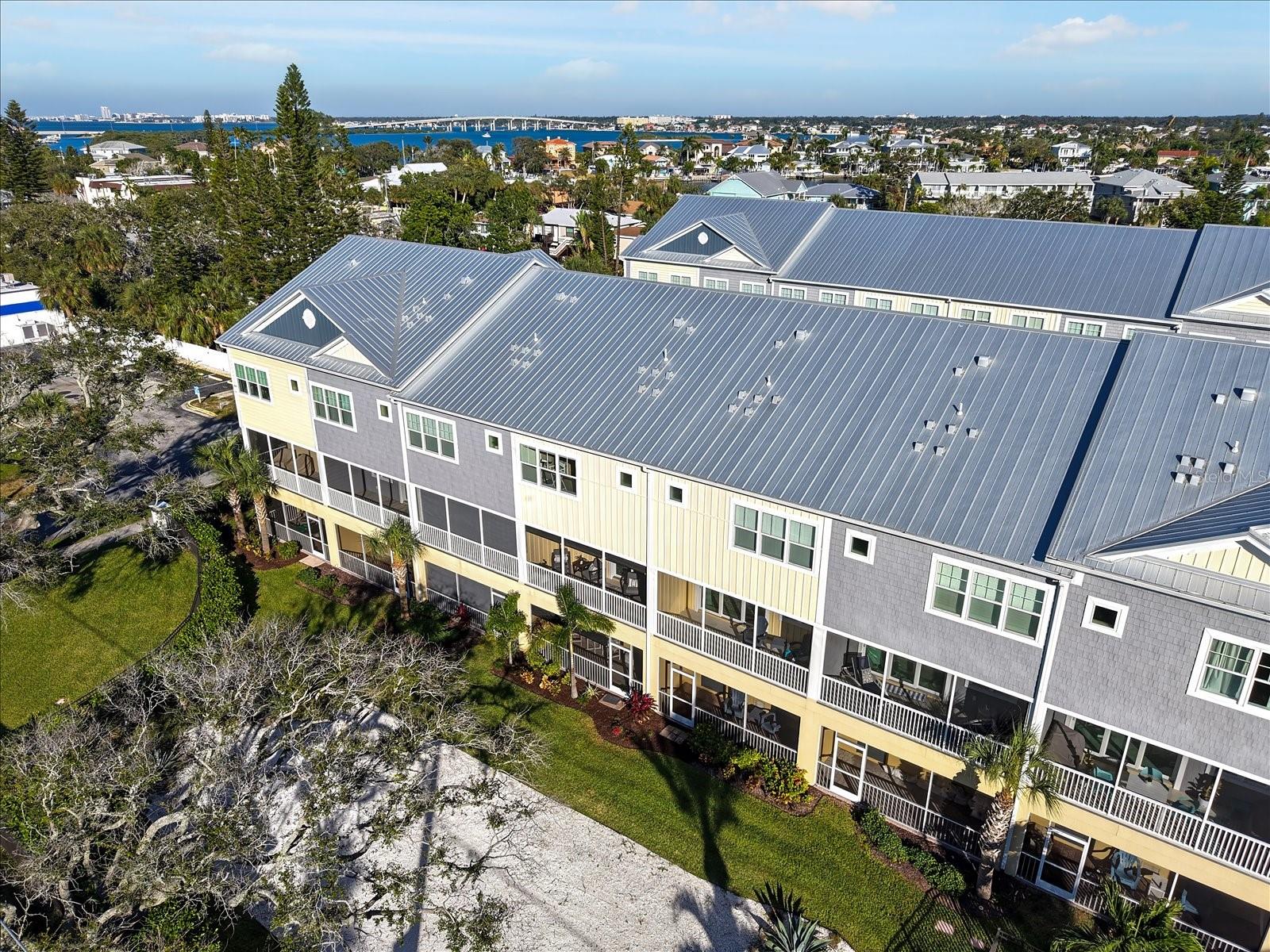 Image 30 of 47 For 2518 Coral Court