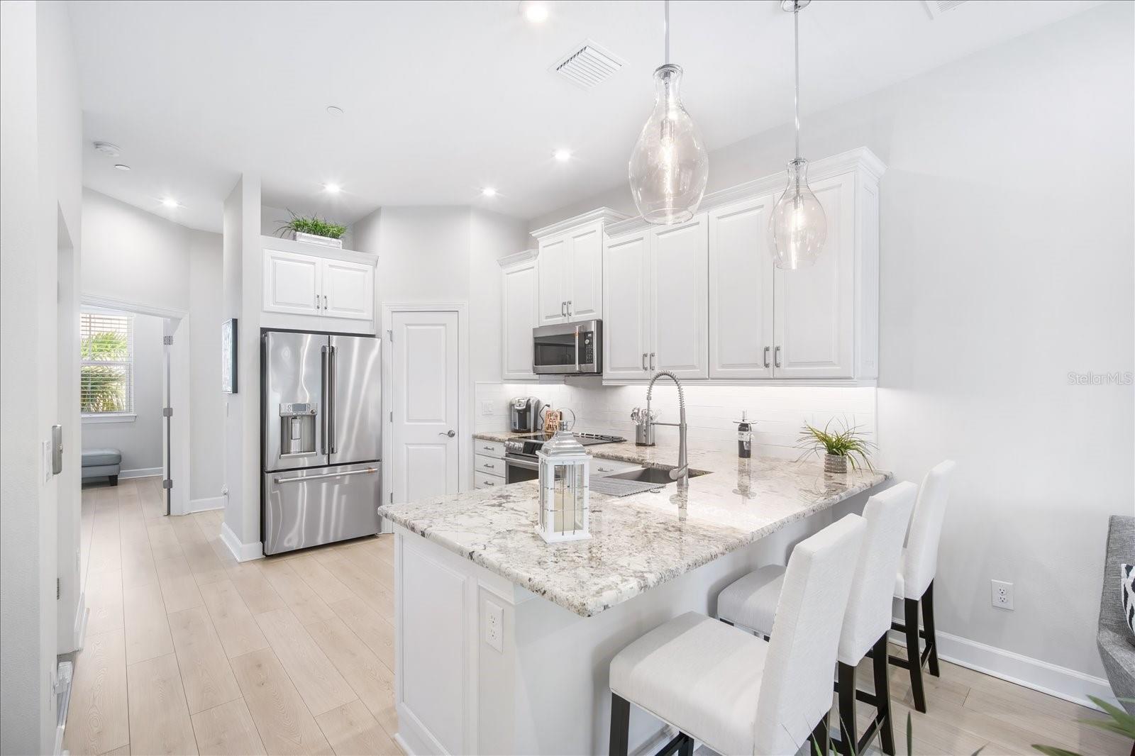 Image 8 of 47 For 2518 Coral Court