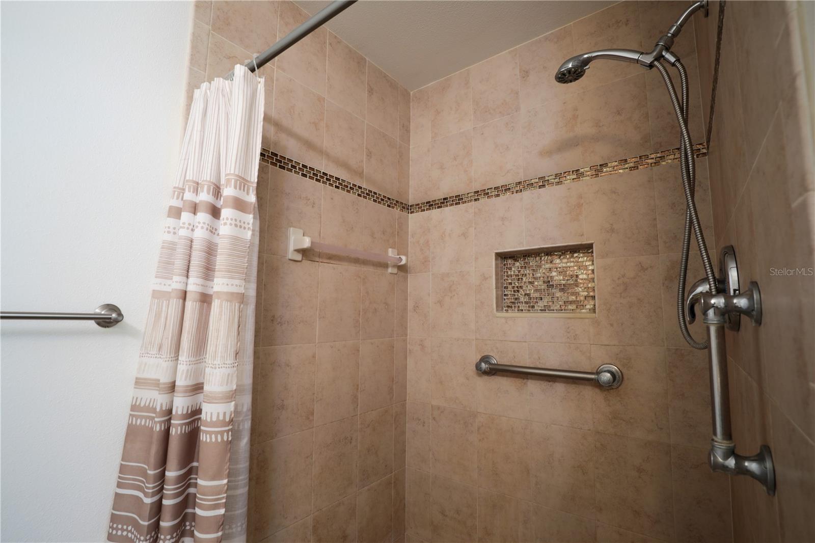 Image 15 of 31 For 3281 38th Way S B