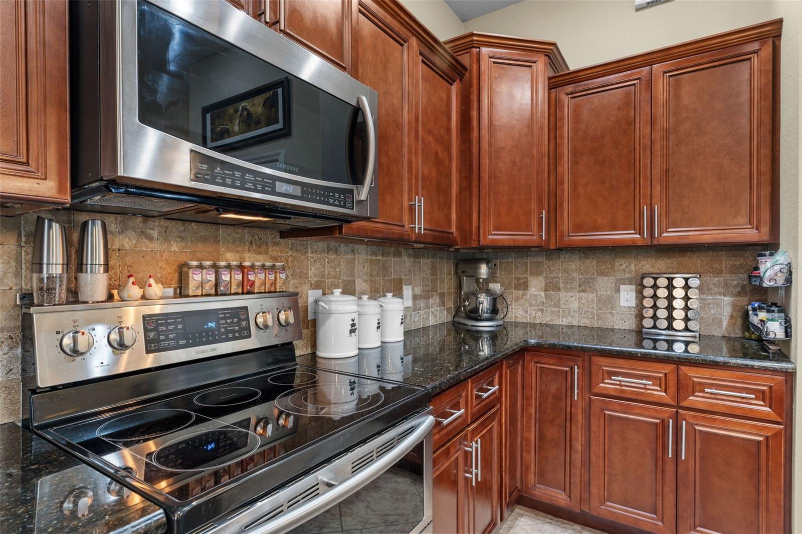 Image 20 of 50 For 8158 Alfred Boulevard