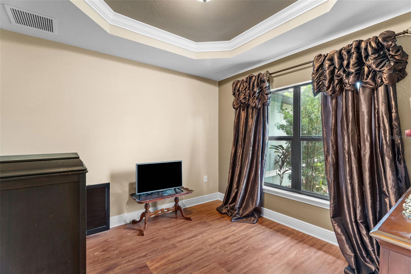 Image 30 of 50 For 8158 Alfred Boulevard