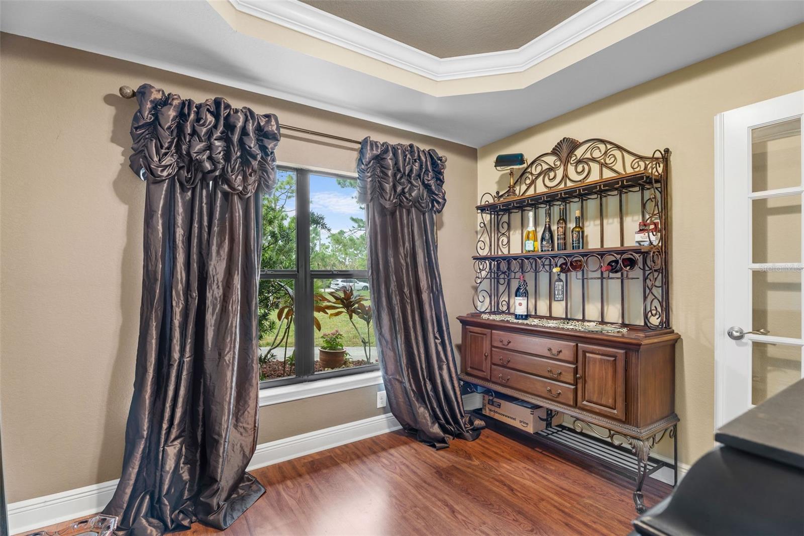 Image 31 of 50 For 8158 Alfred Boulevard