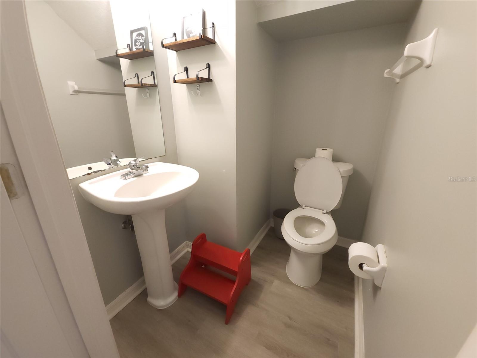 Image 17 of 21 For 1211 Haddington Way