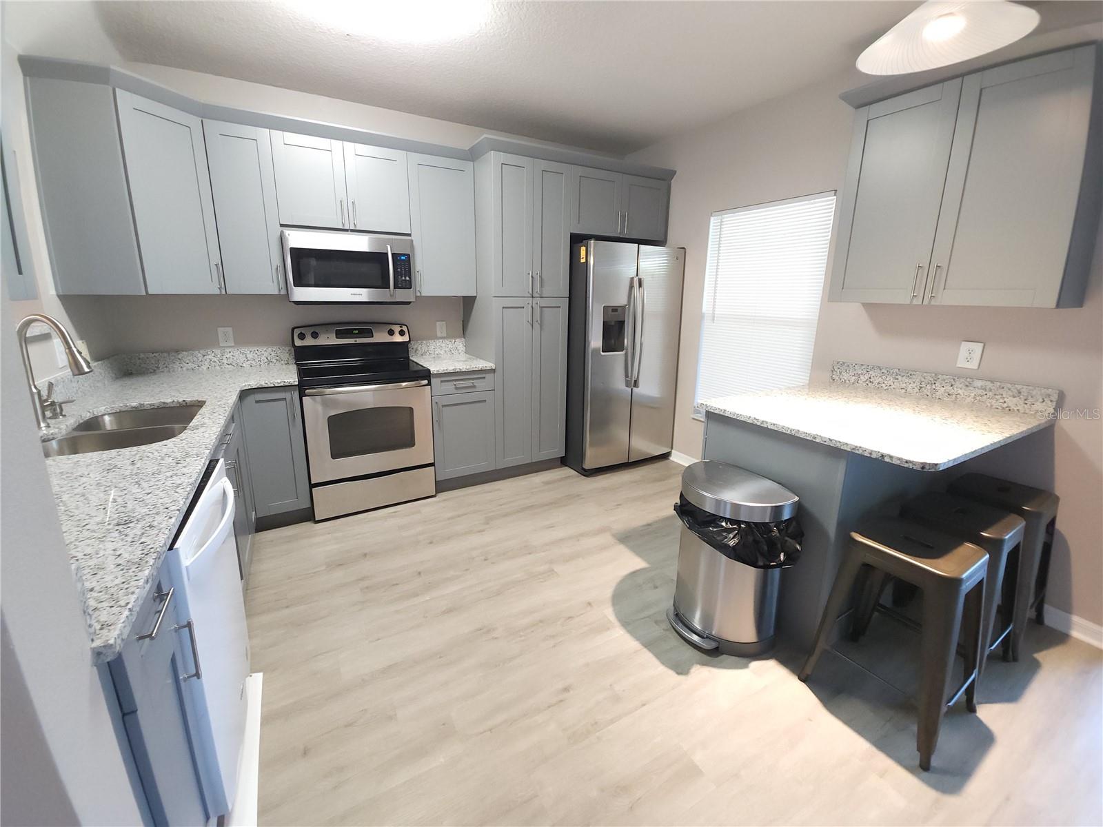 Image 2 of 21 For 1211 Haddington Way