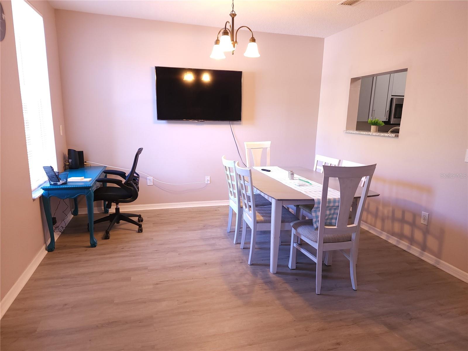 Image 6 of 21 For 1211 Haddington Way