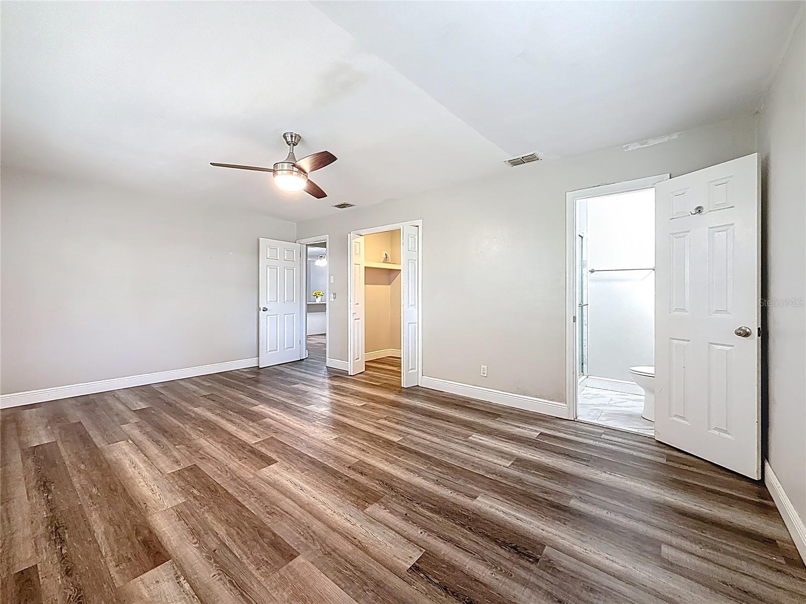 Image 11 of 29 For 1614 Braund Avenue